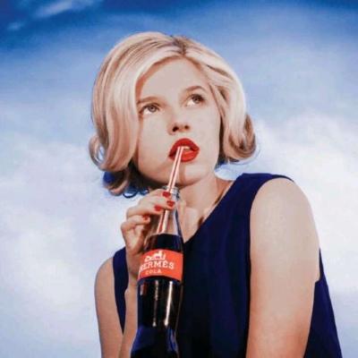 欧美头像女生简约时尚，欧美女生头像合辑（最新微信欧美头像女生大全）