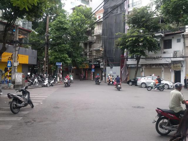 去越南旅游准备转换插头,开往东盟的国际列车——越南三日行 去越南旅游准备转换插头,开往东盟的国际列车——越南三日行