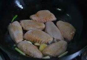 圖片[4]-【紅燒雞翅】做法步驟圖 女人一周吃 2次 美容抗皺 面膜錢都省-起舞食譜網(wǎng)