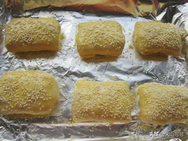 羊酥油怎么食用方法，羊油饼怎么做好吃窍门（这种外焦里嫩的面食）