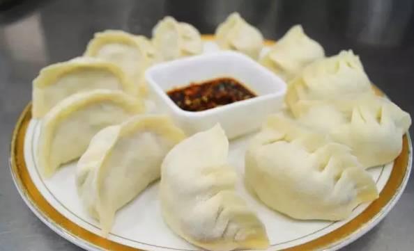 土豆素馅饺子做法大全集，土豆饺子馅做法（原来TA可以变得更好吃）