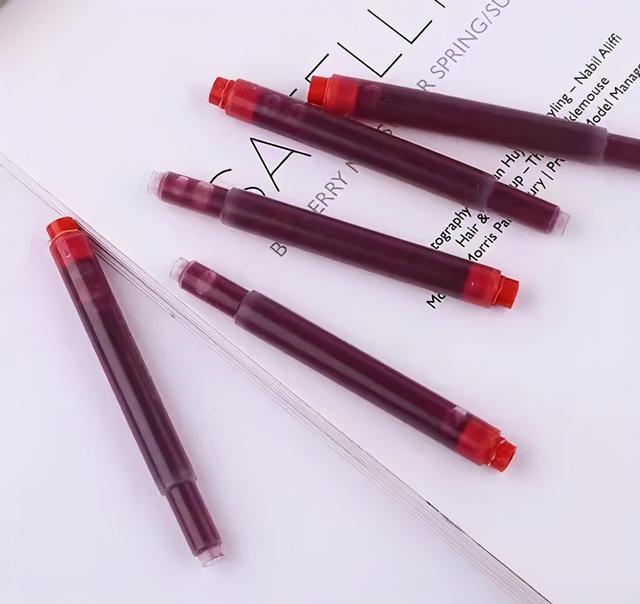 钢笔怎么换墨囊，学生钢笔怎么换墨囊（Cartridges墨囊篇）