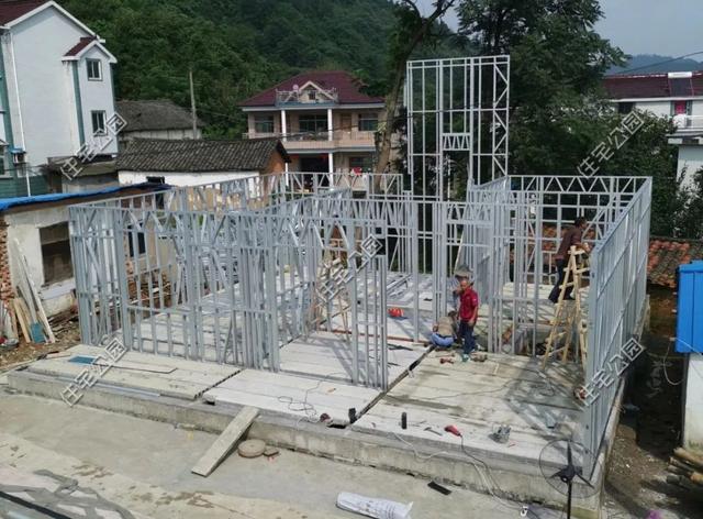 农村轻钢别墅的优点，安徽52万建轻钢房