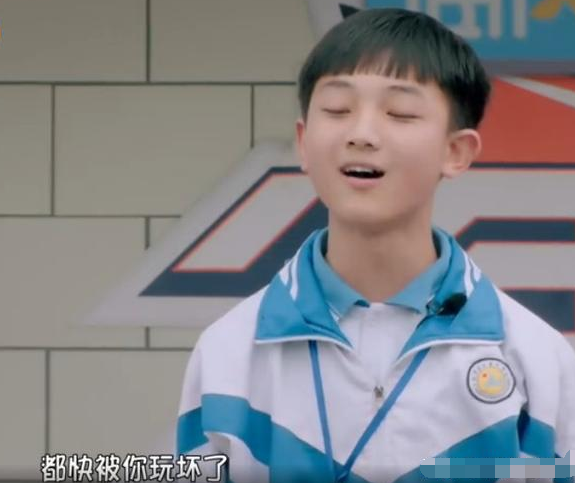 印彩霞的论坛，<田园晚风>主持人心兰的原名是什么（爸爸的名字惹全场沸腾）