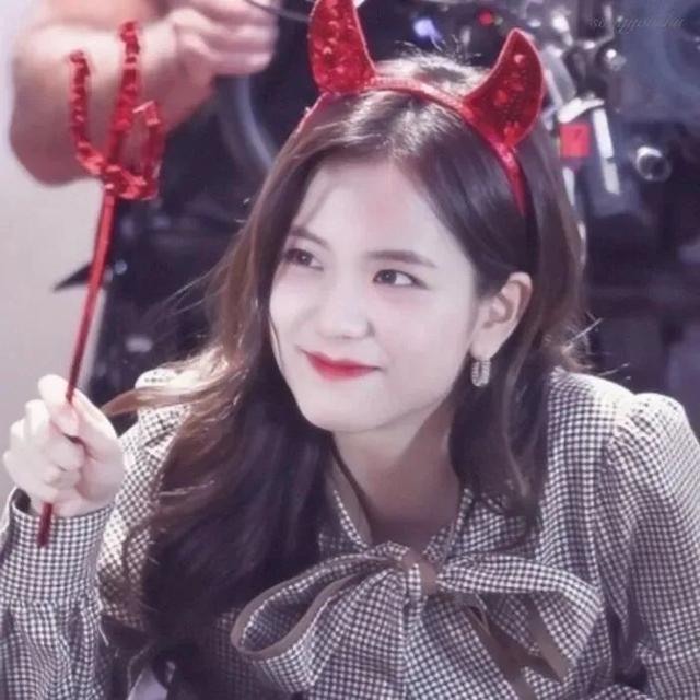 闺蜜四人头像一人一张，闺蜜四人头像微信（两人、四人都有哦）