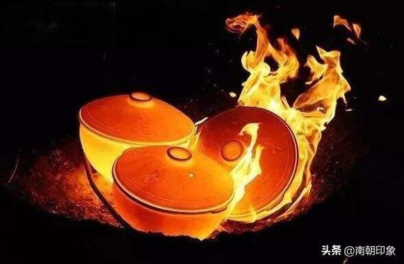 陶与瓷的主要区别，陶与瓷的区别有哪些（陶和瓷究竟有什么区别）