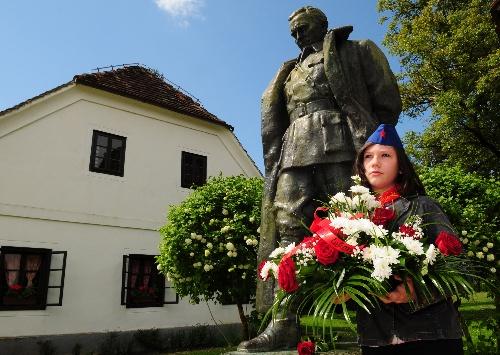 北约轰炸南斯拉夫，南斯拉夫联盟（南斯拉夫联盟共和国是资本主义国家吗）