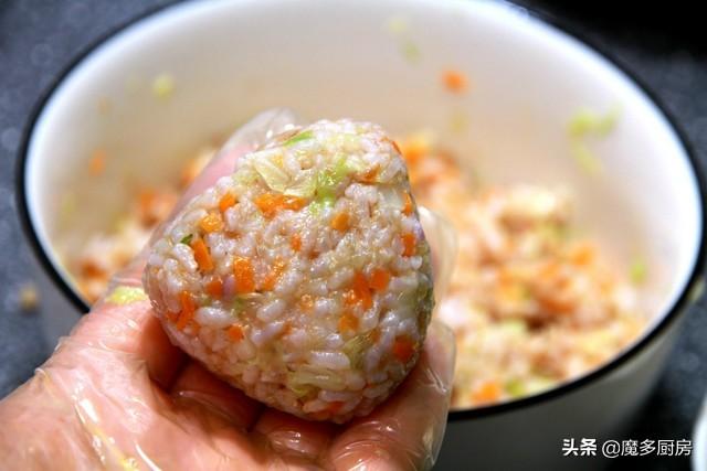 速冻饭团可以用烤箱加热吗，速食饭团可以用烤箱吗（做一盘小巧可爱能拉丝的饭团）