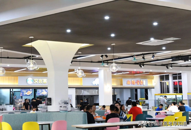 厦门东海学院怎么样，厦门东海职业技术学院怎么样（福建省专科院校食宿条件大比拼）