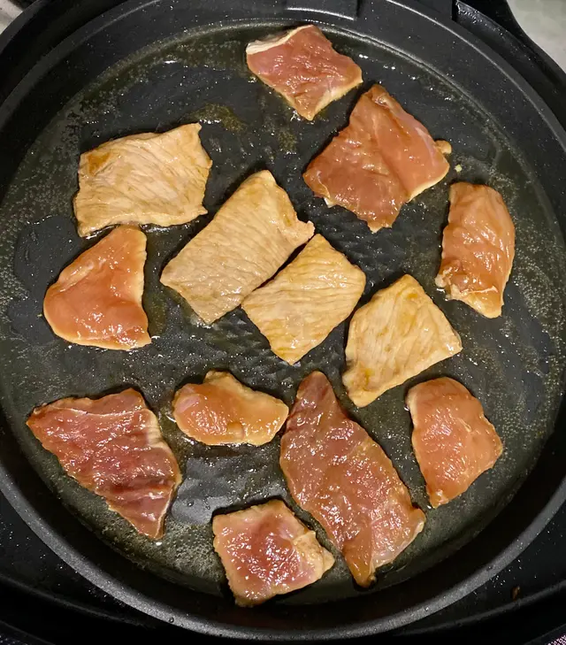 电饼铛可以烤肉吗，电饼铛版焦香烤牛肉（连锅都不用洗）