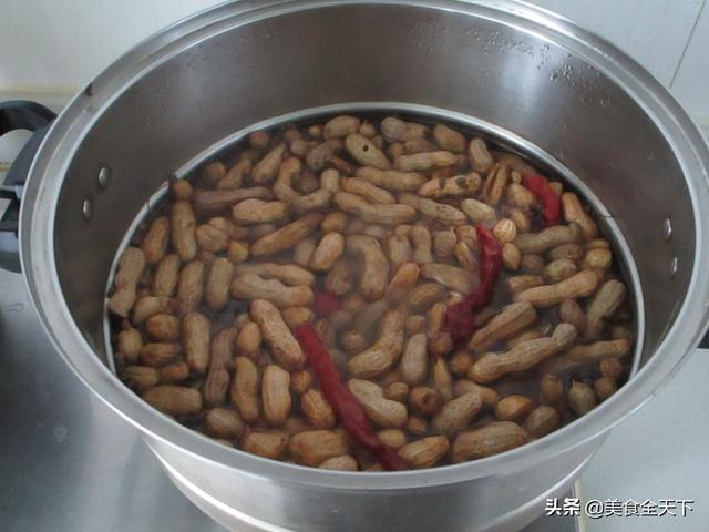红白萝卜卤花生米怎么做，花生米青萝卜红萝卜腌制方法（自己动手做起来吧）