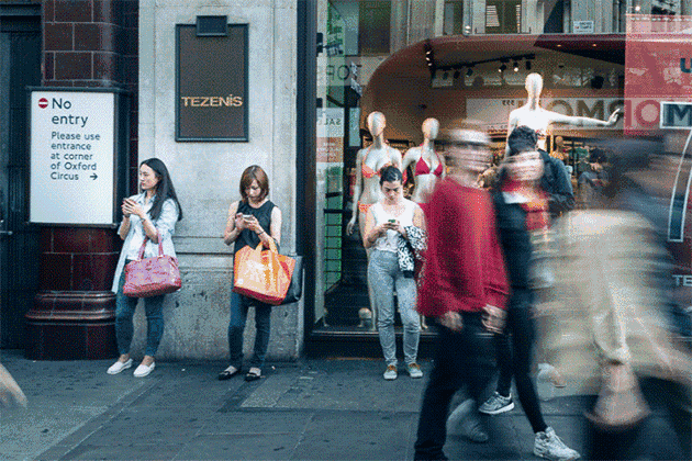 同性恋是怎么回事，两个男的怎么发生性行为（性取向是先天的还是后天形成的）