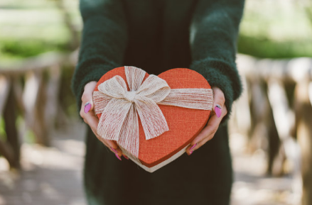 简短表白程序c语言代码，情人节如何用编程语言花式表白