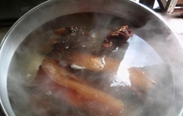 腊肉煮多久能熟，四川腊肉煮多久能熟（腊肉不能直接炒）