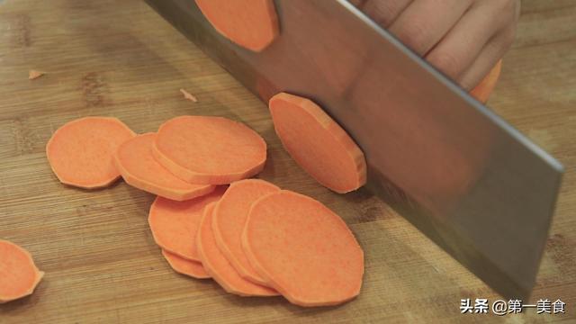 糯米粉可以做什么，糯米粉可以做什么（做好吃的红薯糯米饼）