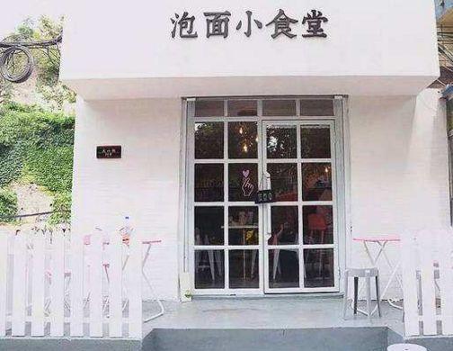 餐厅搞啥活动最吸引人，餐饮吸引人气的小活动（一天引来8000客流）