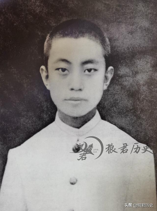 55年毛主席首次接见华国锋，毛主席：你（华国锋）是我的父母官