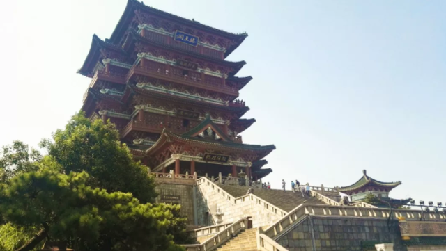 中国四大名楼是哪四个，四大名楼是哪四个（历史上赫赫有名的四大名楼）