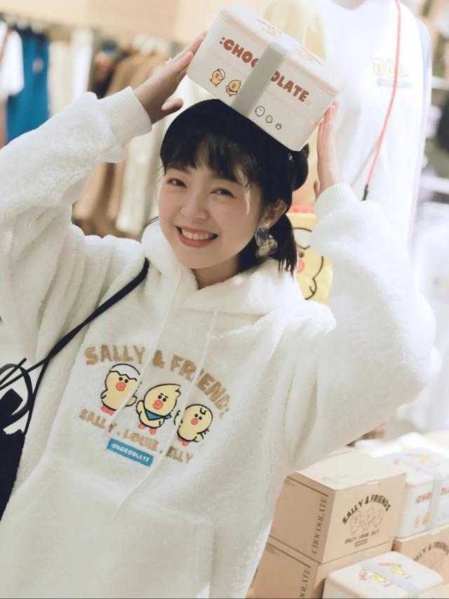 矮个子服装搭配图片，矮个子女生成熟穿搭（小个子照着穿美爆整个冬天）