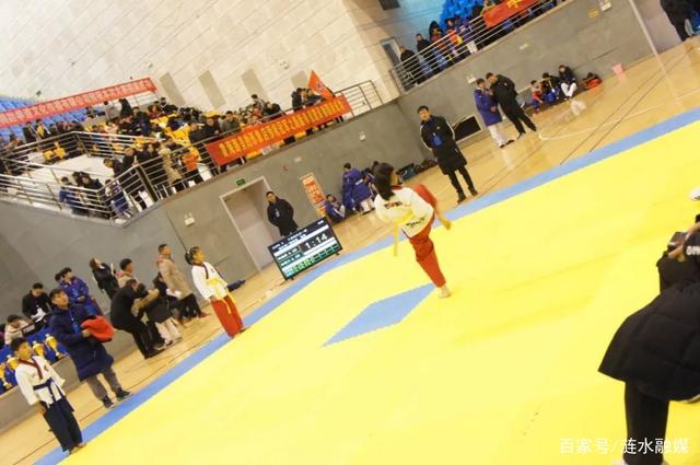 太极一章二章怎么打，太极第二章怎么打视频（2020年涟水县首届跆拳道品势网络公开赛火热来袭）