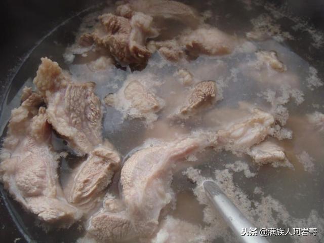 羊肉焖田螺怎么做好吃，鸡肉焖田螺怎样做才好吃（红烧螺蛳+清汤羊肉！）