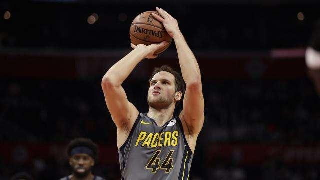 德隆威廉姆斯的后撤步转身上篮是如何完成的，不可以有停顿（康利于爵士的重要性）