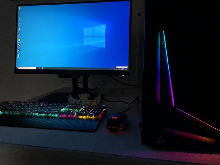 电脑主机的结构图解说明，主机箱内部结构图高清带名称及介绍