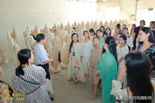 给感动人物刘兰芝的颁奖词，刘兰芝当选感动中国（2020爱在8·26）