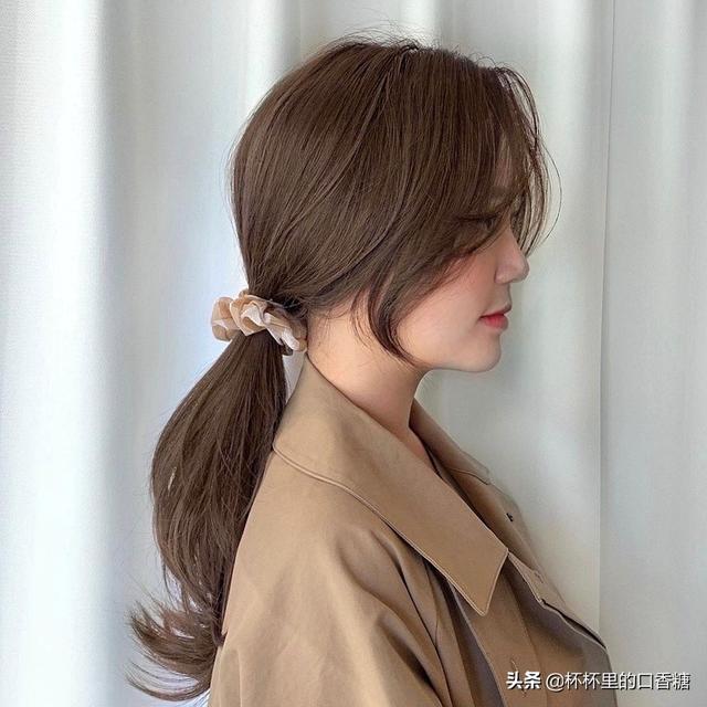 圆脸适合烫什么发型，8款大圆脸适合的烫发（外翻S卷、外翘C字必烫）