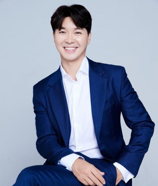 初恋张润贞歌词，喜欢你原唱黄家驹（娱乐圈中光彩照人的明星们和他们身后贪得无厌的家人们）