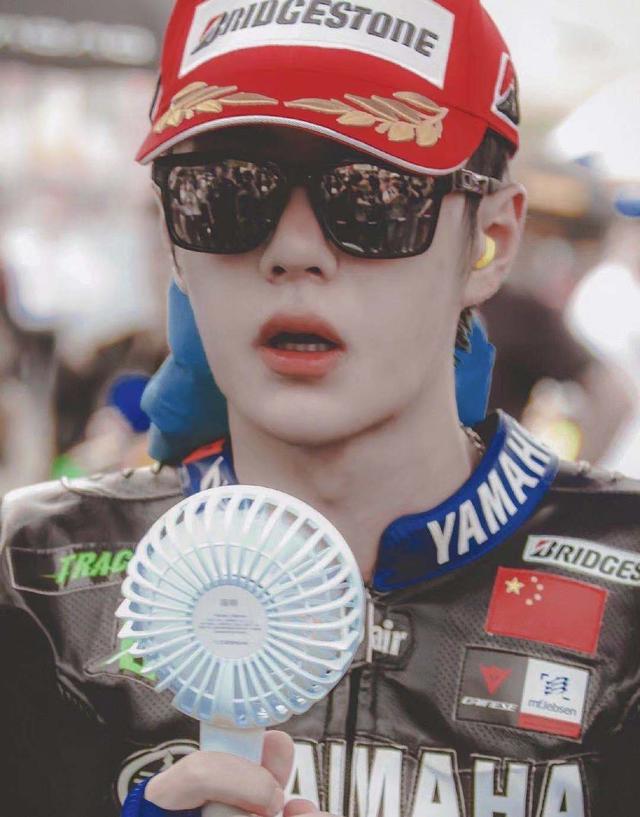 关于王一博的网名，肖战.王一博.微信昵称（“啵啵”关键词却层出不穷）