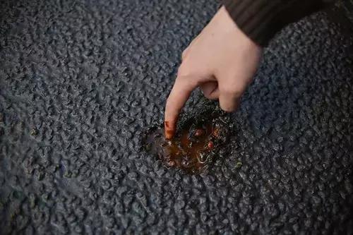 生抽老抽酱油怎么区分，生抽、老抽和酱油的区分（酱油他们究竟有什么区别）