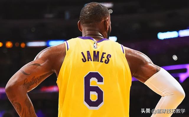 詹姆斯几号球衣，乔丹詹姆斯球衣是几号（名记曝詹姆斯将更换球衣号码）