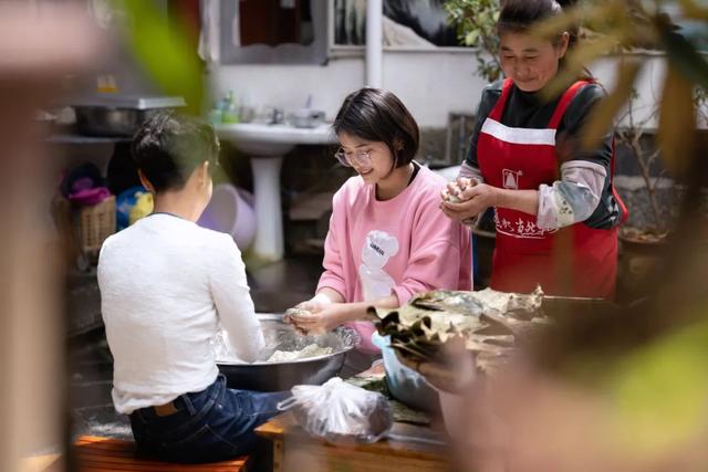 水菊（水菊草），吃一口黄花粑粑你就知道了（菊水是什么）
