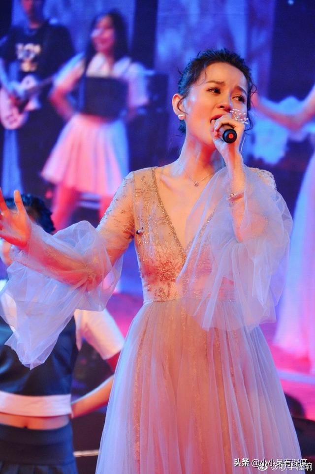 张含韵资料个人资料，张含韵资料个人资料写真（气质清新不失甜美）