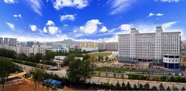 辽东学院宿舍条件怎么样，辽东学院宿舍几人间（辽宁省普通高等院校）