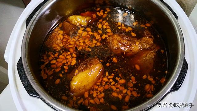 高压锅酱驴肉的做法，高压锅酱驴肉的家常做法（20年的秘制酱驴肉配方）