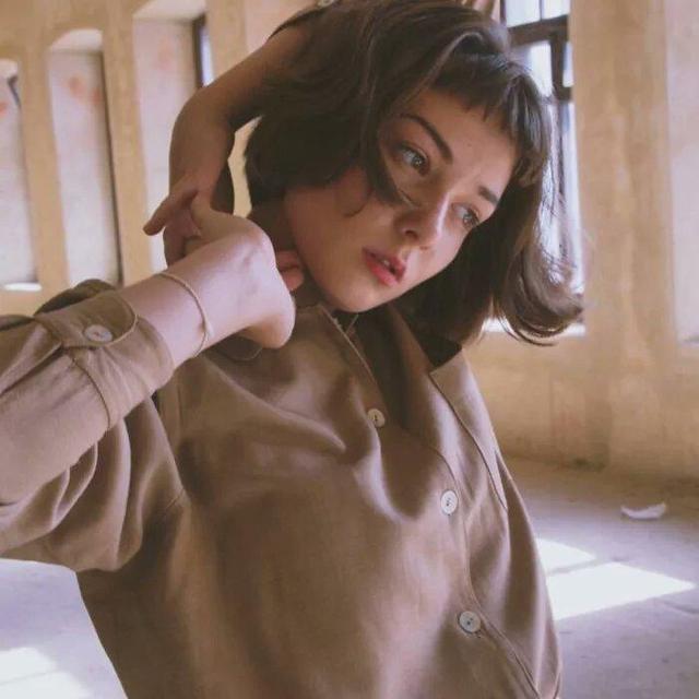 希望我们都能像对方一样勇敢，微信头像，撒野：希望我们都能像对方一样勇敢（希望我们都像对方一样勇敢）