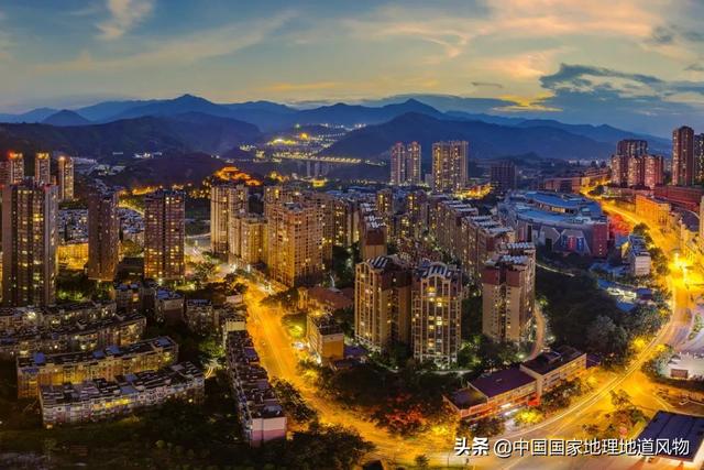 攀枝花是哪个省的城市，西部区（“四川特区”攀枝花）