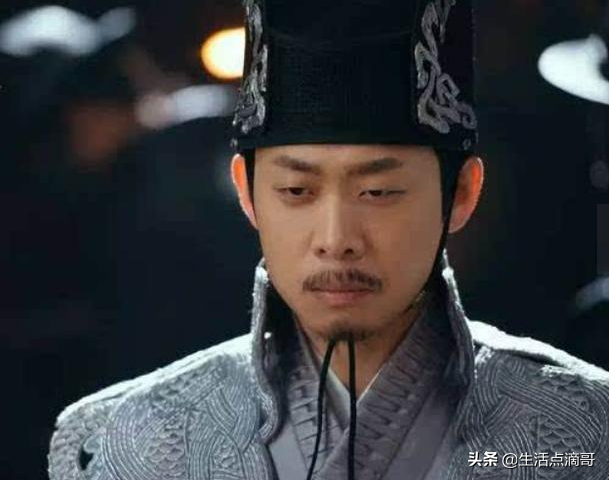 明朝千户大还是百户大呢，明朝百户和千户（千户、百户、总旗分别是多大的官职）