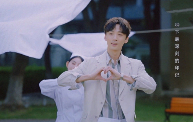 张杉杉演过电视剧，张杉杉主演电视剧（还在《枕上书》演过热巴哥哥）