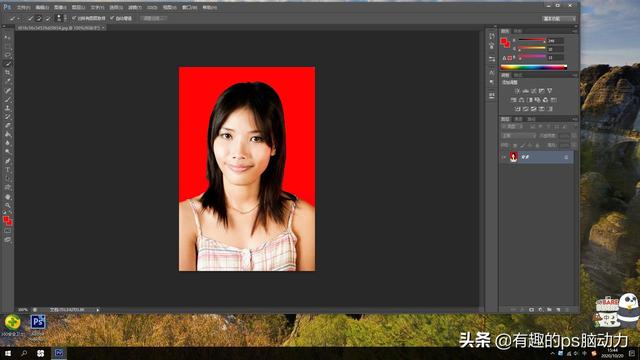 用PS进行多图排版的方法，PS多图排版（使用PS制作生活中常见的照片排版）