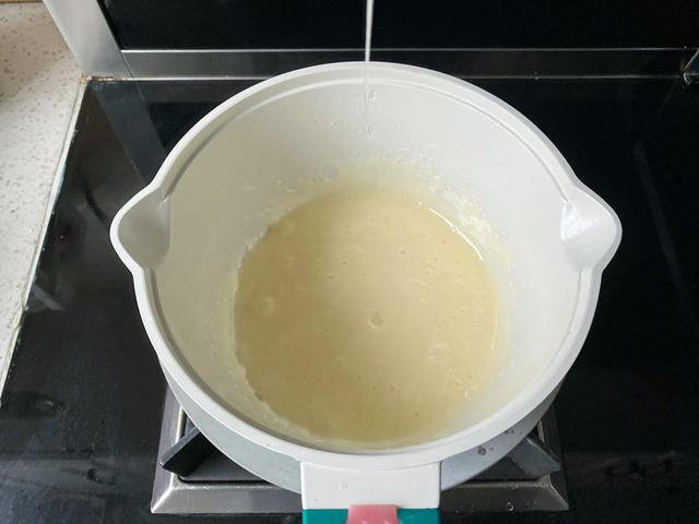 怎么用吸管做裱花嘴，自制裱花嘴的方法窍门（自己在家也能做奶枣）