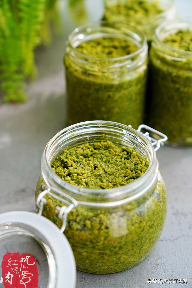 韭菜花酱怎么吃，韭菜花的做法 自制韭菜花酱（每年我都要用它做几瓶酱）