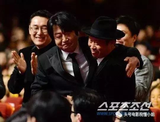 暗数杀人的演员，暗杀演员表介绍（今年称霸韩国影坛的两个男人都是50岁）