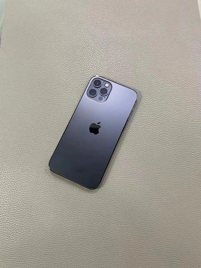 如何组装一台苹果手机手机，如何组装一台苹果手机手机壳（如何在家自己组装一台苹果13手机）