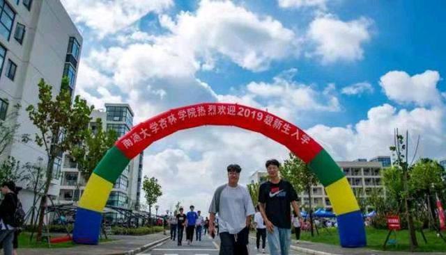 南通大学主校区，南通大学怎么样（五大校区未来仅有三大校区可以使用）