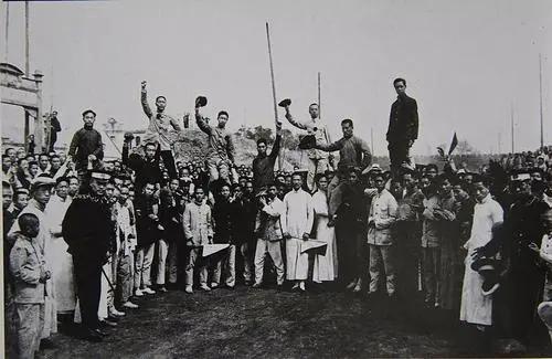 姓关的名人，姓关的历史人物（提出一个“刁钻”问题）