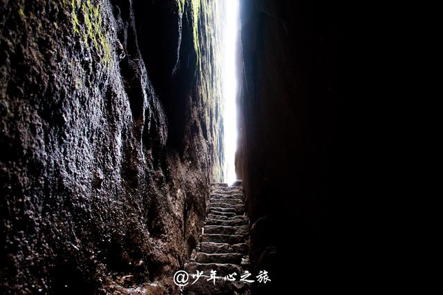 闽北之行武夷山一线天，武夷山旅记（武夷山：我家最窄仅30厘米）