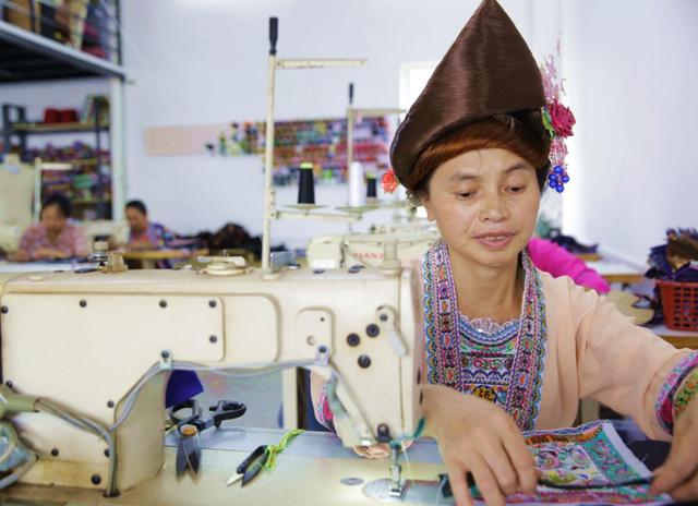 广西苗族概述，广西省主要的少数民族是（在融水，寻找苗族人的工艺之魂）